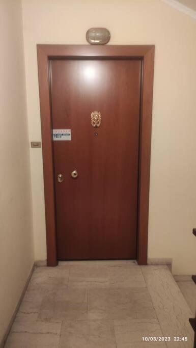 Sq Varnava Appartment Athene Buitenkant foto
