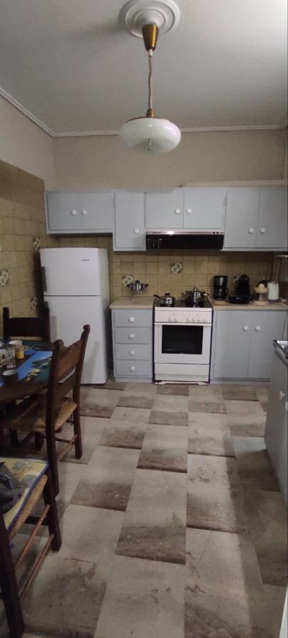 Sq Varnava Appartment Athene Buitenkant foto