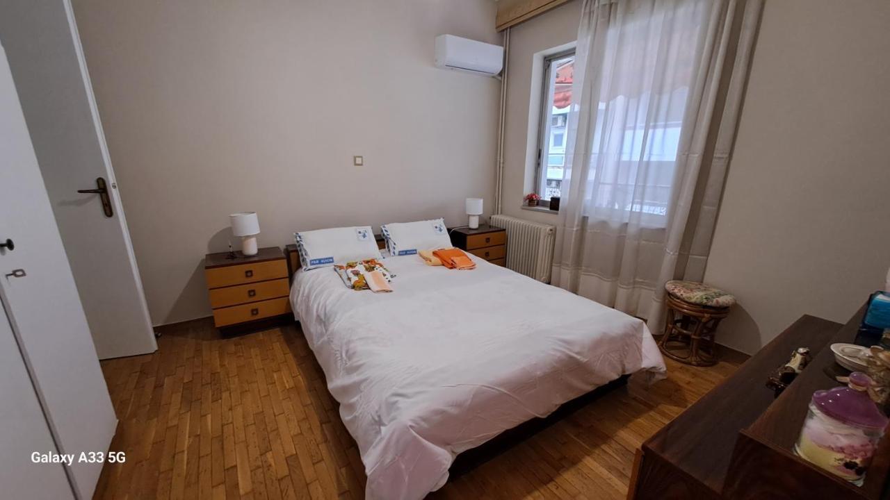 Sq Varnava Appartment Athene Buitenkant foto